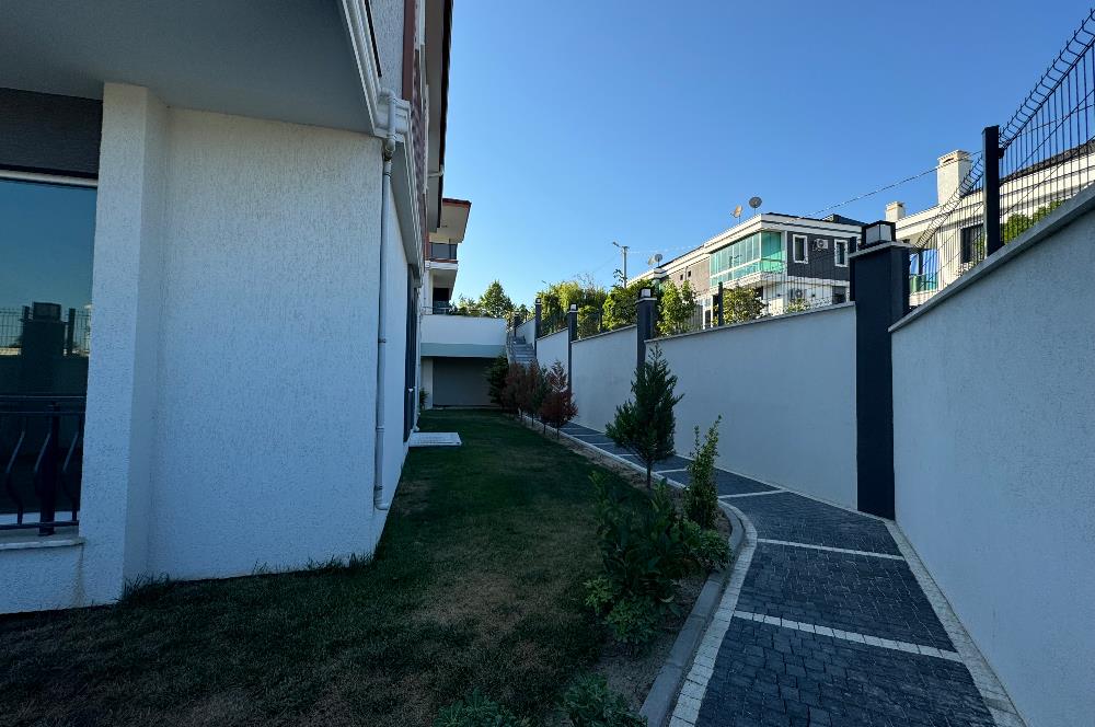 Century 21’den gelişen bölgede 5 + 1 villa