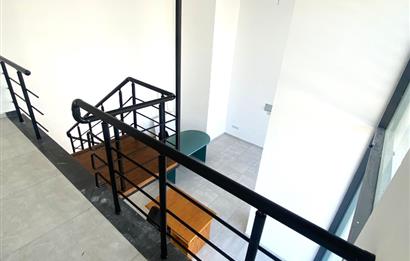 Gönyeli Girişinde Anayola Sıfır Apartman Altı Ticari Dublex Ofisler/Dükkanlar