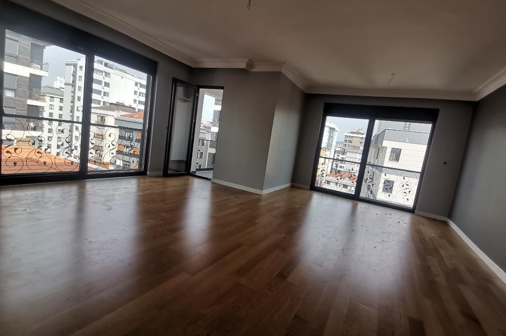 CENTURY 21 SAHRA'DAN 7 YILLIK 3+1 BALKON EBEV. BANYO 104 M2 NET