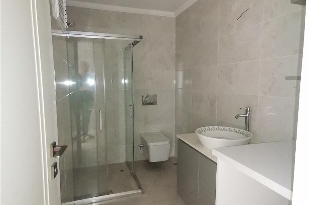 CENTURY 21 SAHRA'DAN 7 YILLIK 3+1 BALKON EBEV. BANYO 104 M2 NET