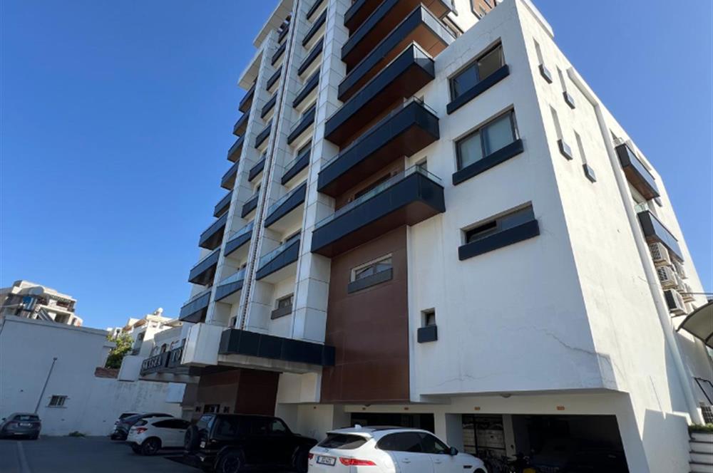 For sale 2+1 apartment, Kyrenia Center, Turkish title deed