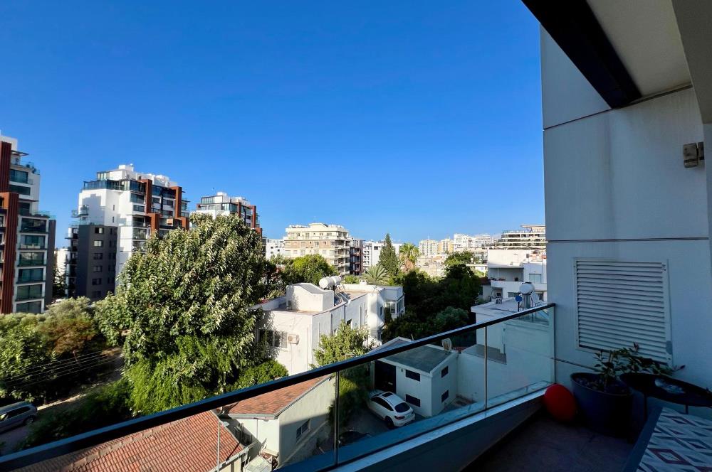 For sale 2+1 apartment, Kyrenia Center, Turkish title deed