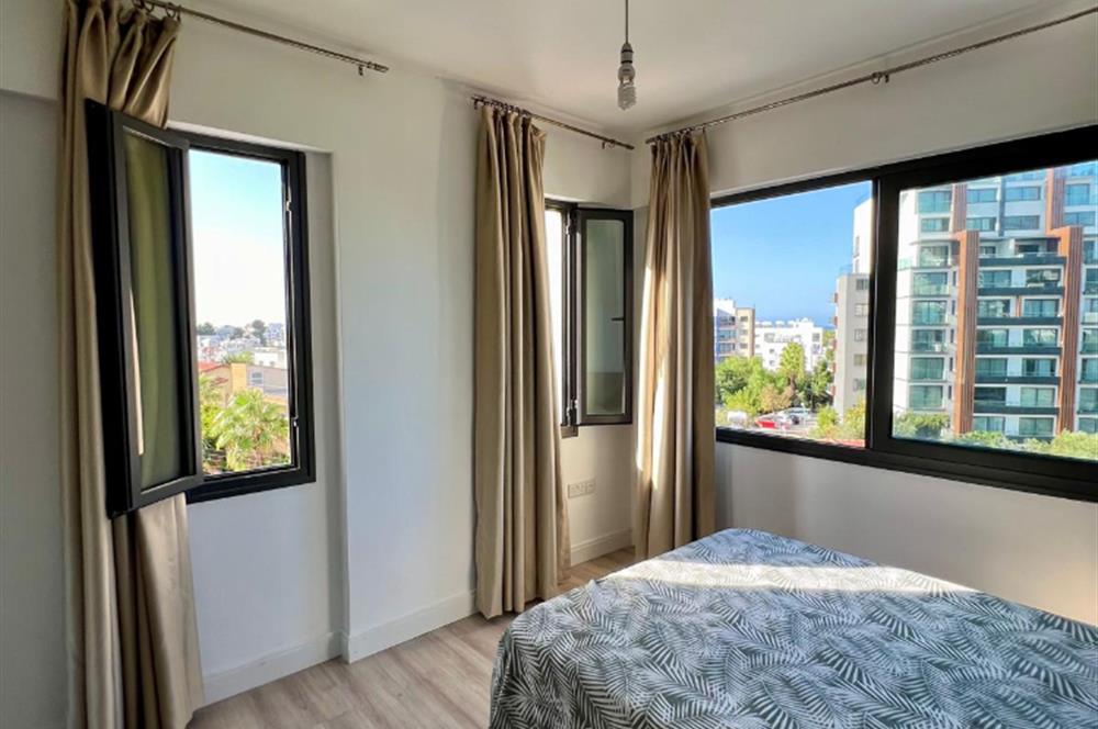 For sale 2+1 apartment, Kyrenia Center, Turkish title deed