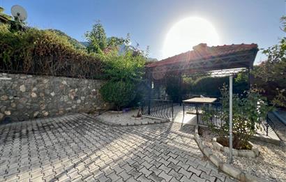 Satılık 3+1 villa, Bellapais, Bellapais manastırı yürüme mesafesinde