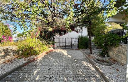 Satılık 3+1 villa, Bellapais, Bellapais manastırı yürüme mesafesinde