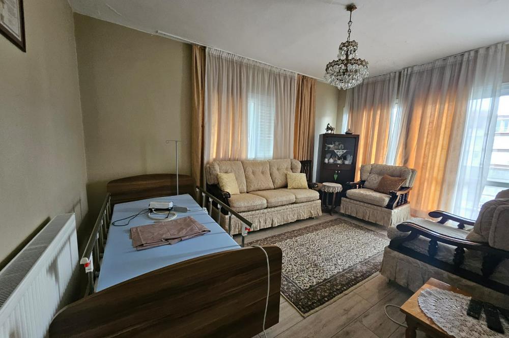 HATAY'DA MERKEZİ KONUMDA DENİZ MANZARALI 3+1 SATILIK DAİRE