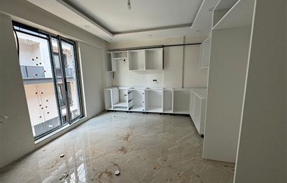 C21 PROJECT'DEN KARTEPE PRESTİJ 3 SİTESİNDE KİRALIK 2+1 DAİRE