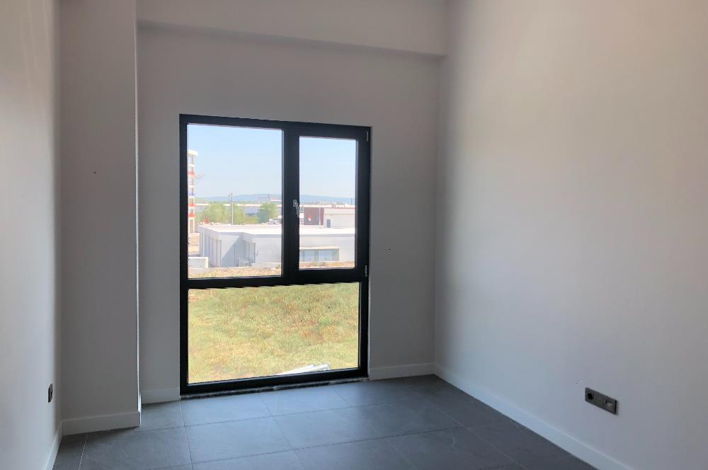 C 21 MOLLA TEAMDEN DUO LİFE'TA 2.KAT KİRALIK 120m² HOME OFİS