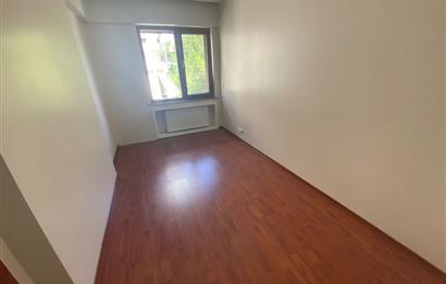 İstanbul-Acıbadem-Akçaağaç Sokaktaki Kiralık çatı dubleksi 