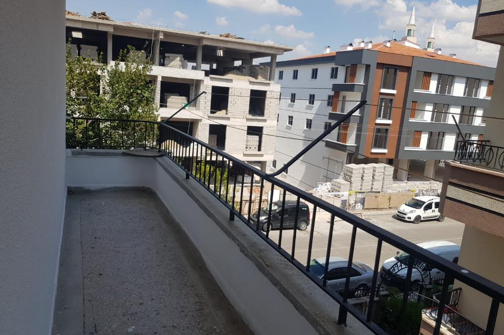 ETİMESGUT MERKEZDE CADDE CEPHELİ 2+1 KİRALIK DAİRE