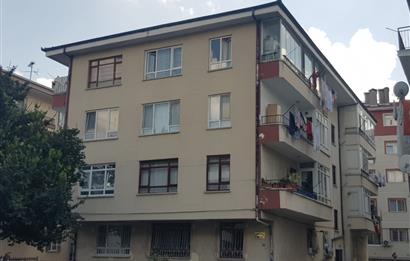 ETİMESGUT MERKEZDE CADDE CEPHELİ 2+1 KİRALIK DAİRE