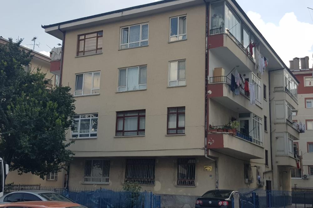 ETİMESGUT MERKEZDE CADDE CEPHELİ 2+1 KİRALIK DAİRE