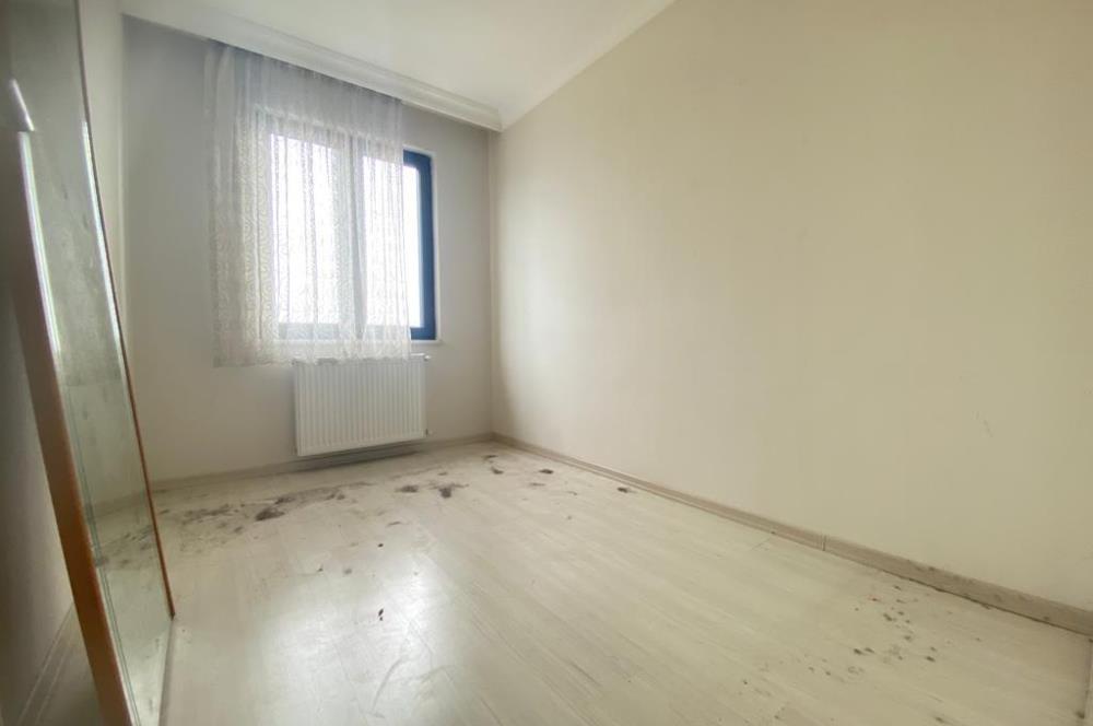 KAYIŞDAĞI AYAZ SOKAKTA 2+1 KOMBİLİ 75m2 5 YILLIK BİNADA SATILIK