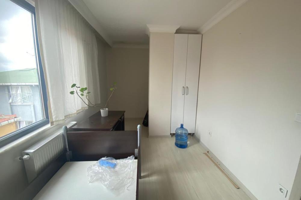 KAYIŞDAĞI AYAZ SOKAKTA 2+1 KOMBİLİ 75m2 5 YILLIK BİNADA SATILIK