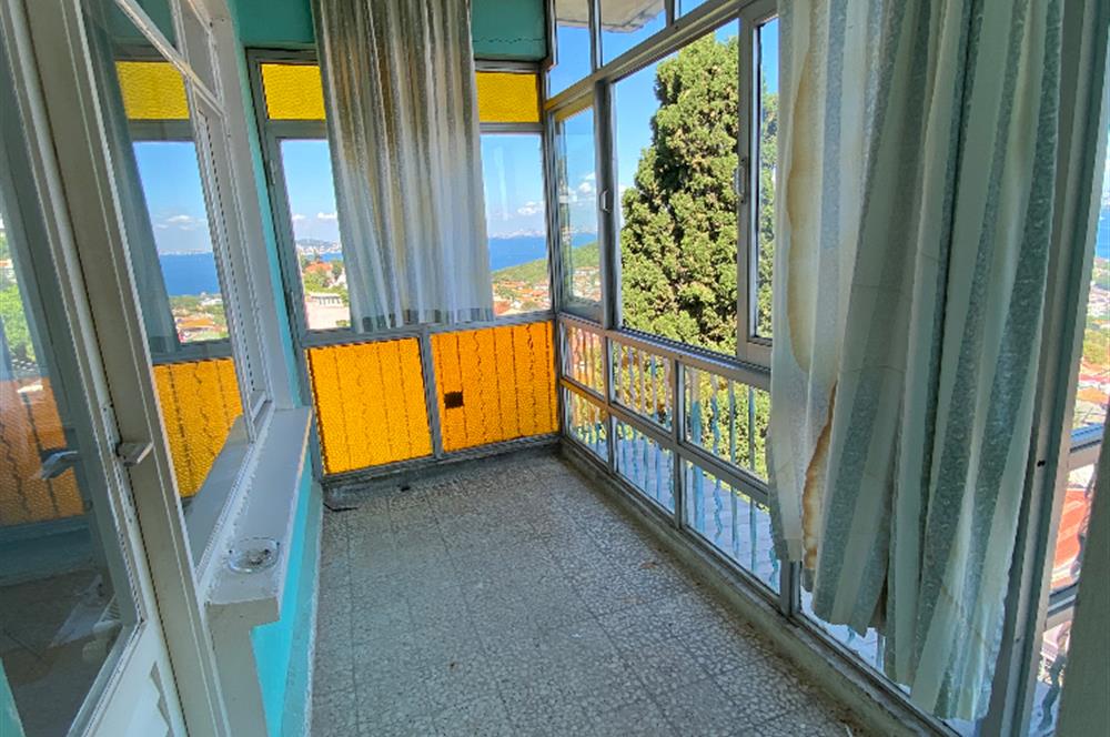 Heybeliada da Kiralık 2+1 Deniz Manzaralı Daire