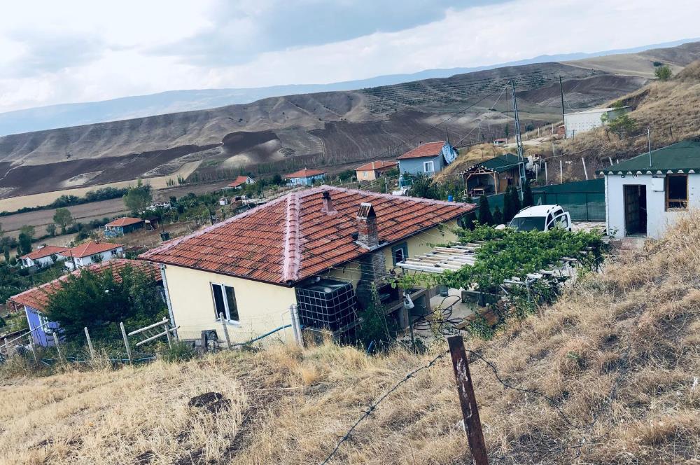 Pınarcık Köyün’de 500 m2 Arsa içinde evi olan Hobi Bahçe’si  Satılık!