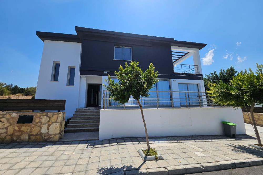 For Sale 3+1 Villa in Catalkoy (Behind Chama da Hotel)