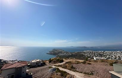 Boğaziçi'nde muhteşem manzaralı, geniş teraslı, havuzlu villa