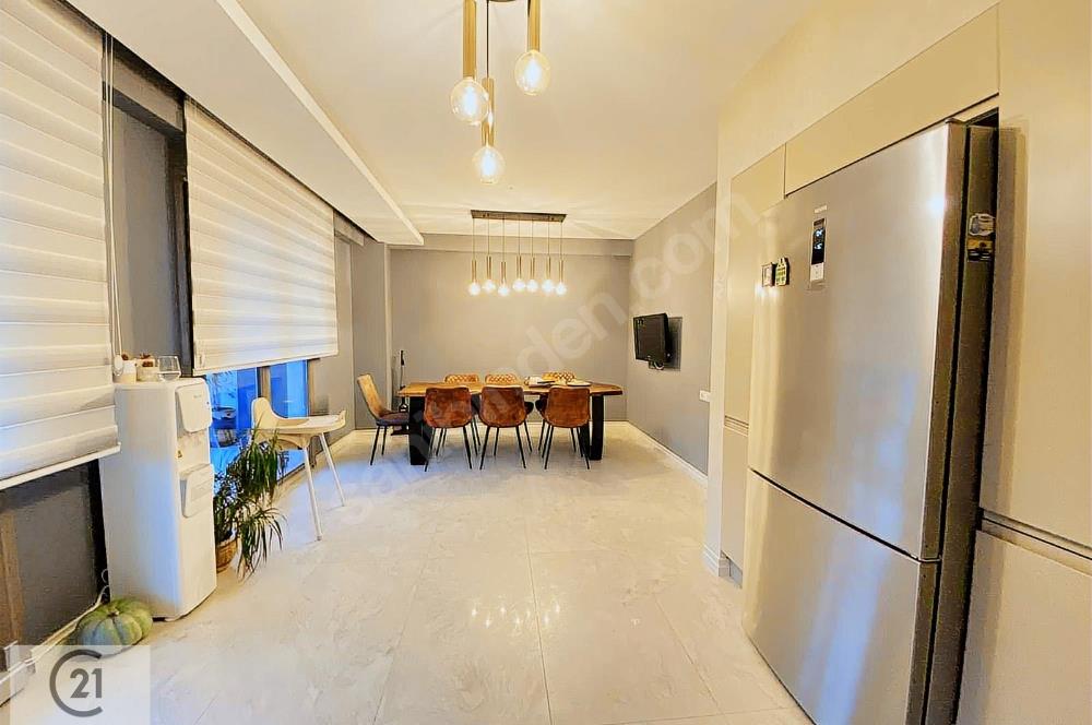 Century 21 Net'ten Olivia sitesinde Satılık 3+1 Muhteşem daire