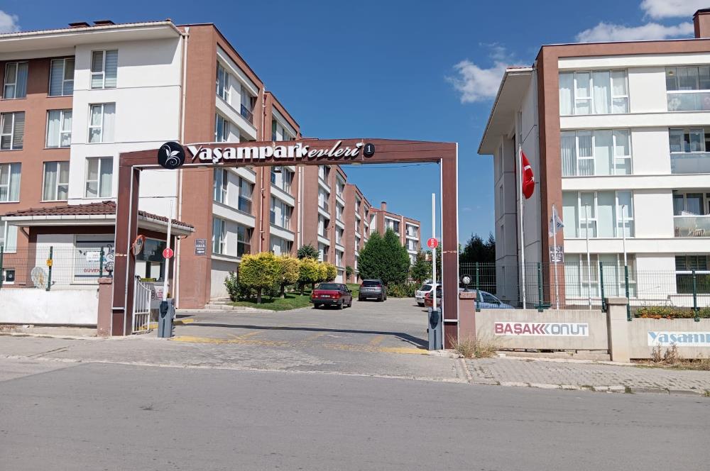 CENTURY 21 VİZYON'DAN IHLAMURKENT 'TE 3+1 HAVUZLU SATILIK DAİRE