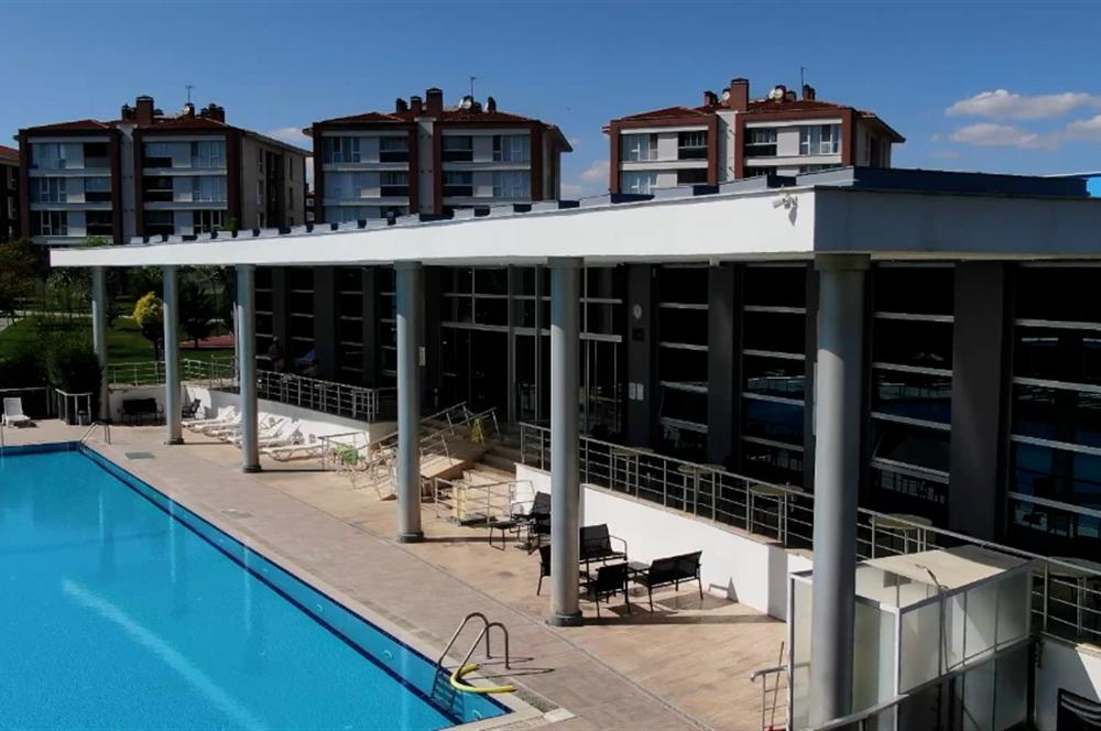 CENTURY 21 VİZYON'DAN IHLAMURKENT 'TE 3+1 HAVUZLU SATILIK DAİRE