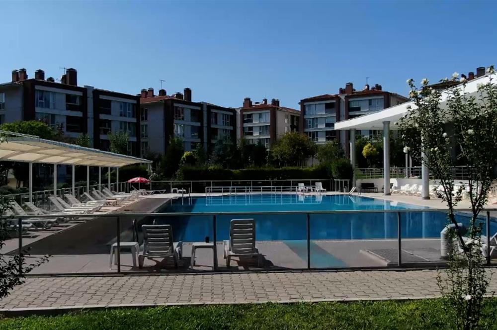 CENTURY 21 VİZYON'DAN IHLAMURKENT 'TE 3+1 HAVUZLU SATILIK DAİRE