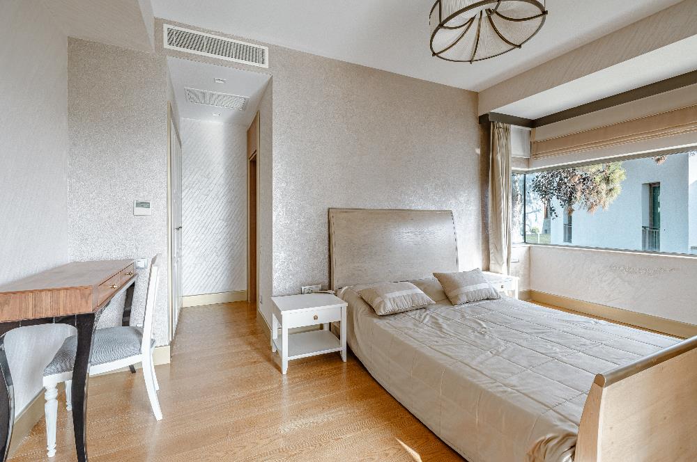 Bodrum Torba Park Azur Denize Sıfır 7+1 Satılık Villa