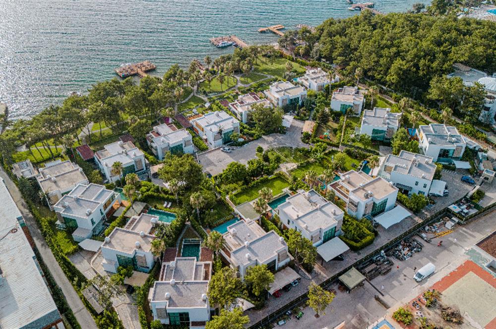 Bodrum Torba Park Azur Denize Sıfır 7+1 Satılık Villa