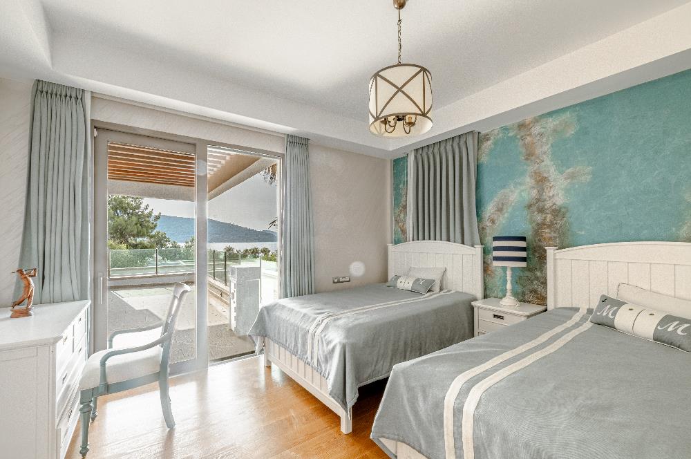 Bodrum Torba Park Azur Denize Sıfır 7+1 Satılık Villa