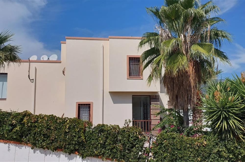 Bodrum-Eskiçeşme havuzlu site içerisinde  müstakil villa