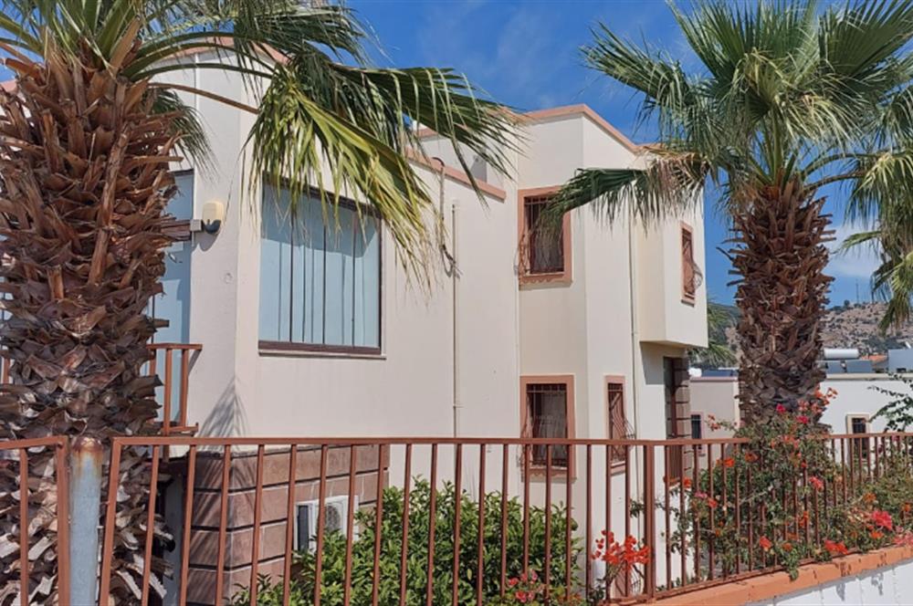 Bodrum-Eskiçeşme havuzlu site içerisinde  müstakil villa