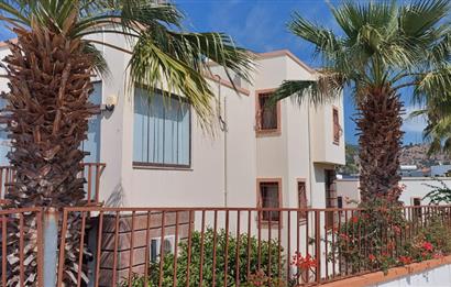 Bodrum-Eskiçeşme havuzlu site içerisinde  müstakil villa