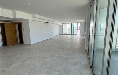  YENİKENT BULVARINDA ANAYOLA SIFIR RESİDANCE İÇİNDE SATILIK 4+1 DEV PENTHOUSE (TİCARİ İZİNLİ)