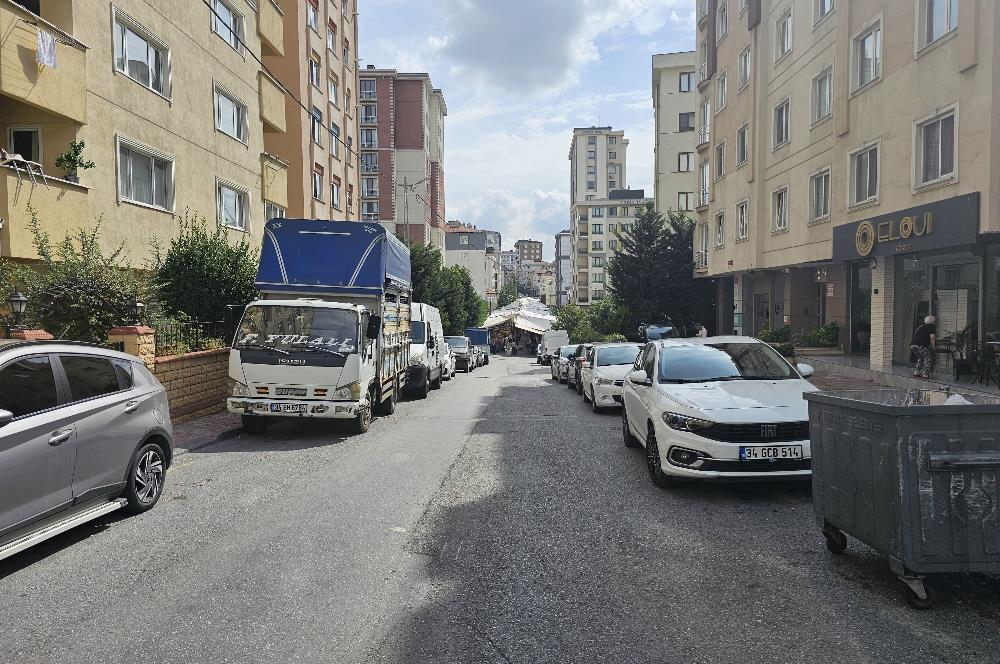 Mehmet Akif'te Geniş Kullanımlı Dükkan