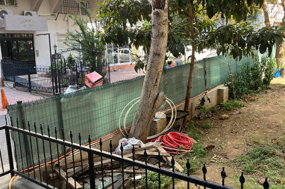 Maltepe Atatürk Caddesi'nde görünürlüğü yüksek mağaza - ofis