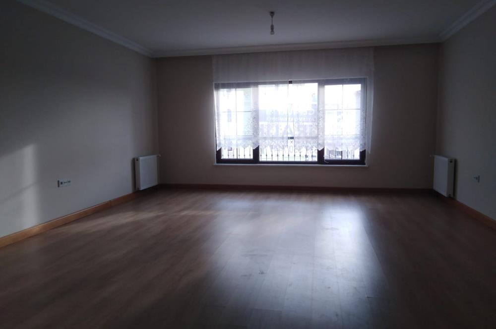 KUZEYKENT 686 ETAP GÜNEY CEPHE KATTA 3+1 KİRALIK DAİRE