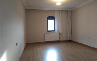 KUZEYKENT 686 ETAP GÜNEY CEPHE KATTA 3+1 KİRALIK DAİRE