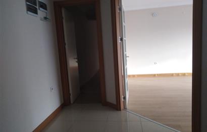 KUZEYKENT 686 ETAP GÜNEY CEPHE KATTA 3+1 KİRALIK DAİRE