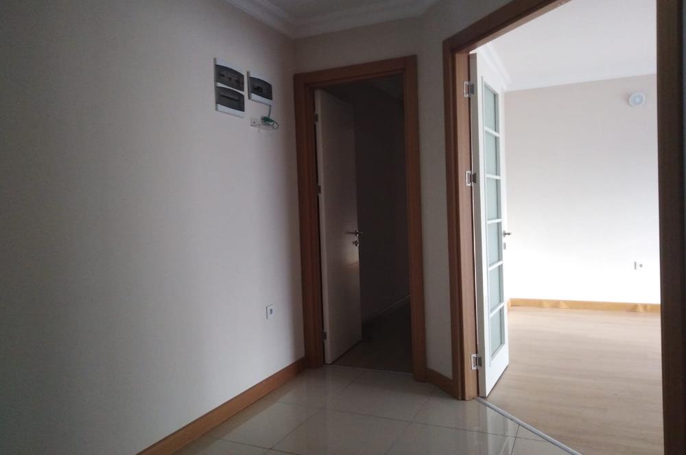 KUZEYKENT 686 ETAP GÜNEY CEPHE KATTA 3+1 KİRALIK DAİRE