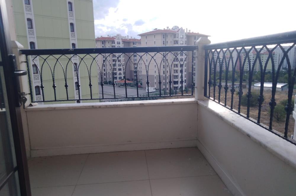 KUZEYKENT 686 ETAP GÜNEY CEPHE KATTA 3+1 KİRALIK DAİRE