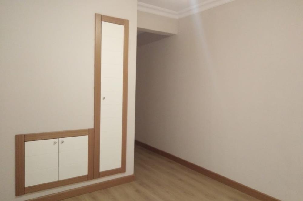 KUZEYKENT 686 ETAP GÜNEY CEPHE KATTA 3+1 KİRALIK DAİRE