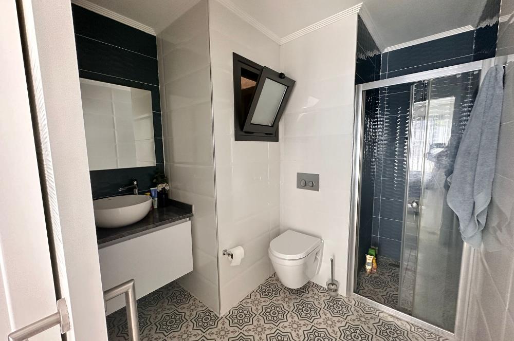 Girne Zeytinlik'te satılık 3+1 Tripleks villa