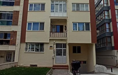 CENTURY 21 VİZYON'DAN MERKEZİ KONUMDA KİRALIK 3+1 DAİRE