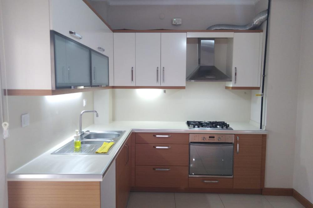 KUZEYKENT 686 ETAP GÜNEY CEPHE KATTA 3+1 KİRALIK DAİRE