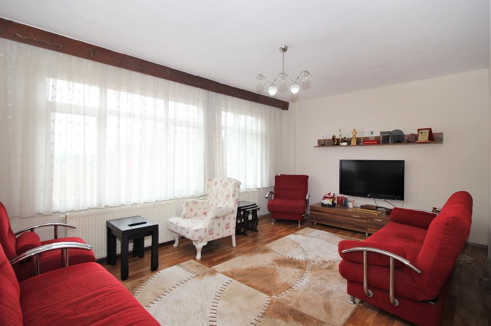 SARIYER MERKEZ DE ANA CADDEYE YAKIN 2+1 SATILIK DAİRE