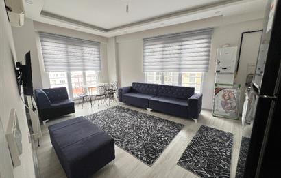 C21 BAL'DAN ÇARŞI MERKEZDE EŞYALI KİRALIK 1+1 YENİ DAİRE