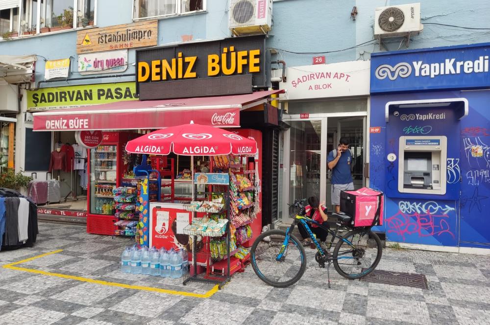 KADIKÖY HALİTAĞA CADDESİNDE ŞADIRVAN PASAJINDA SATILIK DÜKKAN