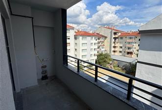 -C21 TERAS- MERKEZİ KONUMDA SATILIK SIFIR 2+1 DAİRE!