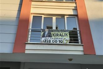 CENTURY 21 BAL GAYRİMENKUL'DEN DEVLET HASTANESİ YAKINI TURGUT REİS CADDESİ ÜZERİNDE  120 M2 GENİŞ ÇİFT BALKONLU  EBEVEYN BANYOLU 3 +1 