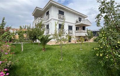 C21 Bal'dan Kuvayi Milliye Satılık 387 M2 4+1 Bahçeli Lüks Villa